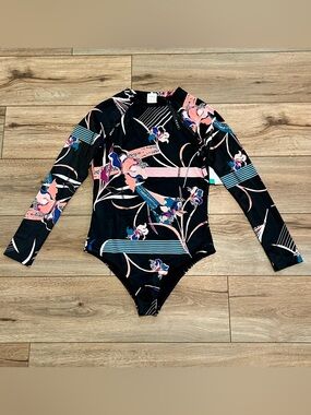 Roxy Pop Surf Long Sleeve One Piece Surf Swim Suit SZ MEDIUM Black UPF 50+